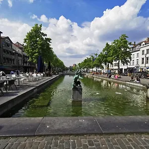 https://exclusive-two-level-apartment-with-private-terrace-on.brusselshotelsbook.com