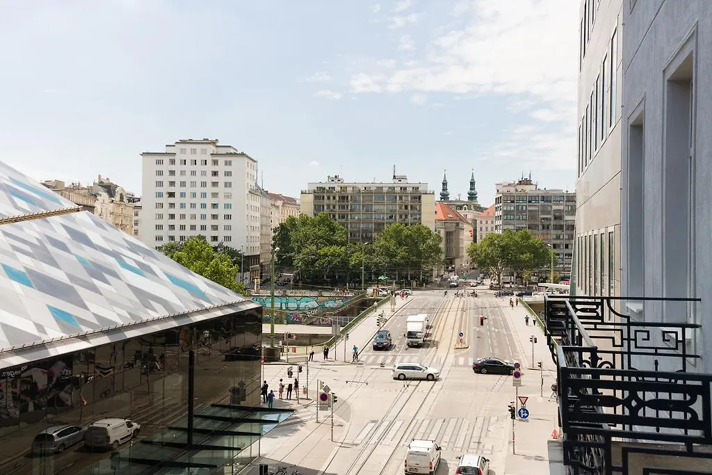 Yourapartment City Center Viena 0*,