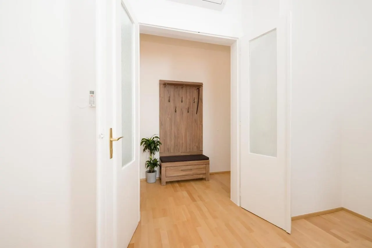 Apartment Yourapartment City Center Vienna