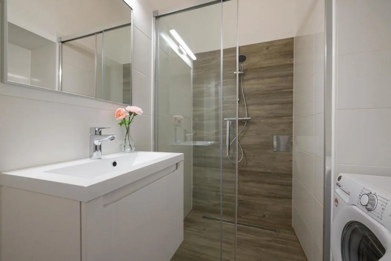 Yourapartment City Center Βιέννη 0*,